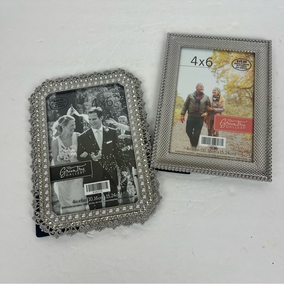 NWT-Pretty silver-tone easel backed-picture frames-pair(2) - Picture 7 of 10